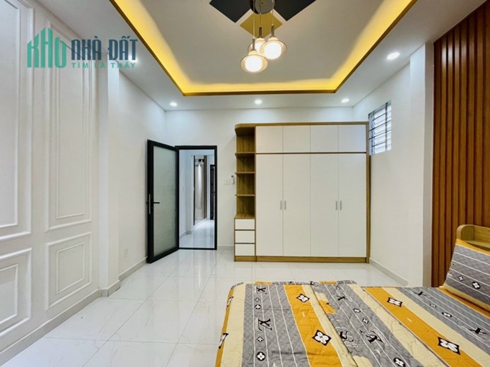 Nhà bán Gò Vấp Phan Huy Ích - Chỉ 5 Tỷ có nhà gần sân bay giáp Tân Bình & Tân Phú hẻm xe tải xung