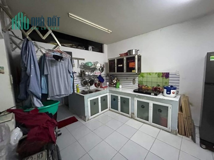 💥Bán nhà cũ chính chủ đường Văn Thân, P.8, Q6 - Hẻm nhựa xe tải thông - 1 căn ra MT - 83m2 - Chỉ