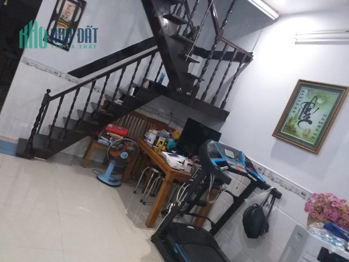 Gấpbánnhà 20m ra NguyễnVănNghi P5 Gòvấp 55m Trệtlầu BTCT Giá5tỷ4,NởHậu