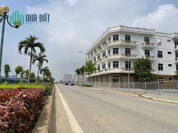 SỐC: THANH HÓA "GIÁ CHUNG CƯ NHÀ Ở XÃ HỘI TƯƠNG ĐƯƠNG GIÁ NHÀ PHỐ THƯƠNG MẠI