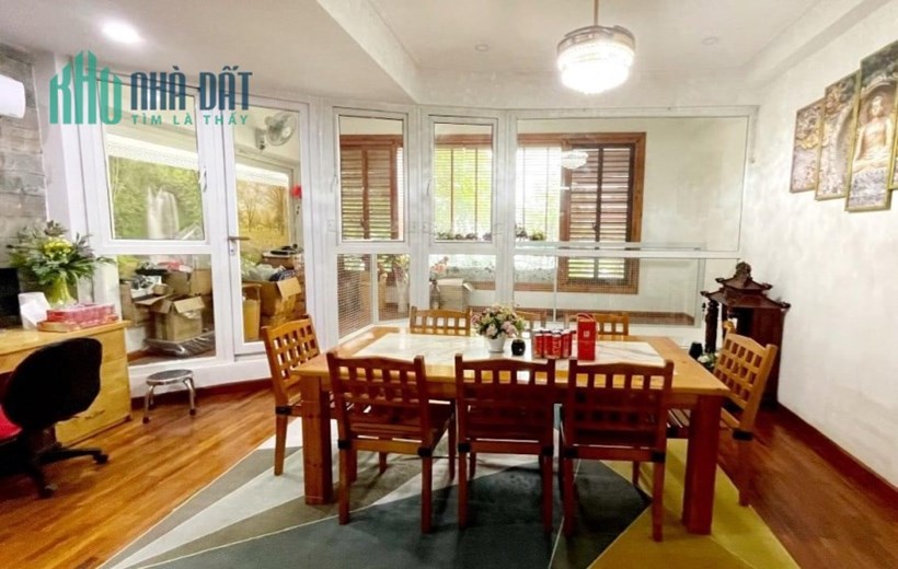 Bán nhà Biệt thự Mặt tiền Trần Mai Ninh - Bàu Cát, DT:7x16m, 5 Tầng - 7PN, giá  17.8 tỷ