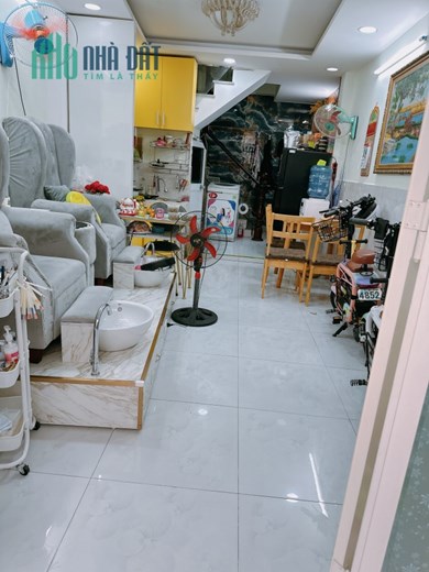 Cho thuê nhà nguyên căn Trần Quang Khải - Tân Định - quận 1