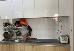 Cho thuê căn hộ lầu cao view hồ bơi tại thủ đức
