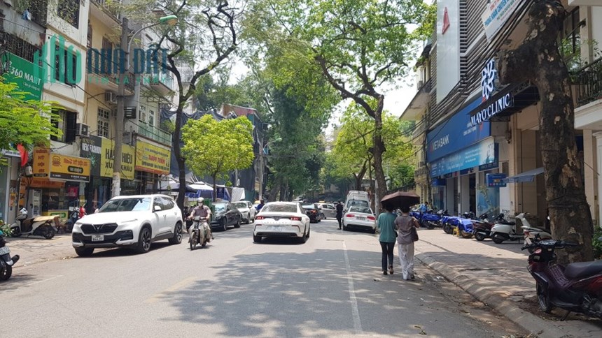 Bán nhà mặt phố Hàn Thuyên, HBT, Kdoanh VP, Building cực đẹp, 300m2, MT 20m, 170 tỷ