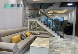 Cho thuê nguyên Căn Vin marina Cầu Rào 2 nhfa 4 tầng 75 Mchir 35 tr