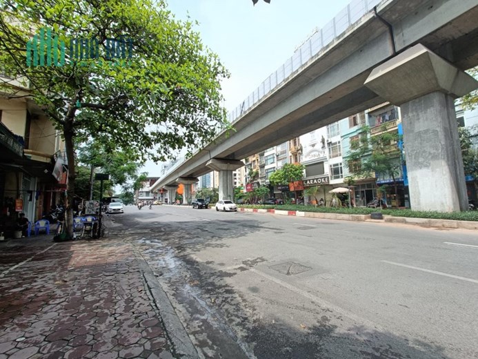 BÁN NHÀ MẶT PHỐ HÀO NAM, ĐỐNG ĐA, GẦN NHẠC VIỆN, 46M2 4 TẦNG, GIÁ 16.4 TỶ