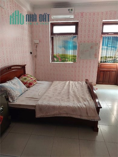 Bán nhà Phan Huy Ích, P.15, Tân Bình – Hẻm 6m thông, 4 tầng, 6.1 tỷ.