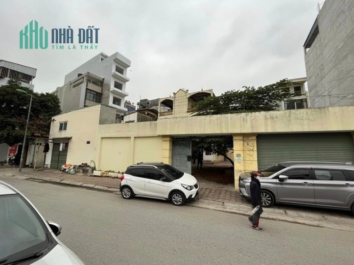 Cần cho thuê nhà mặt đường phan trọng tuệ