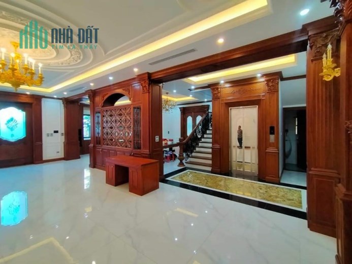 1.	BÁN NHÀ DƯƠNG NỘI AEON MAILL HÀ ĐÔNG 
-	Vị trí đắc địa cách Aeon Hà Đông 200m 
-	Nhà 4 tầng x