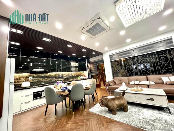 CẦN BÁN NHÀ MẶT PHỐ NGUYỄN VĂN CỪ - LONG BIÊN 120M2 GIÁ 39.9 TỶ