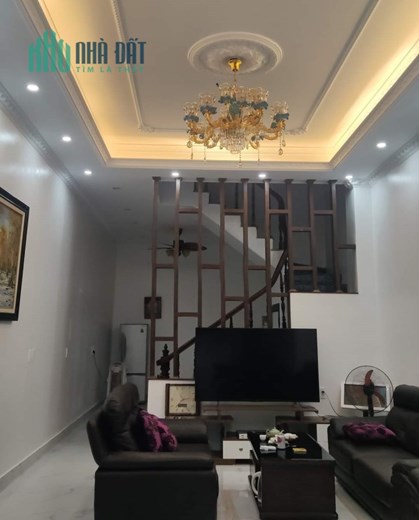 Hiếm ! Tứ Hiệp - Thanh Trì 52m2 / 4T, nhà đẹp, dân xây, sổ riêng, tiện ích 2 tỷ 850