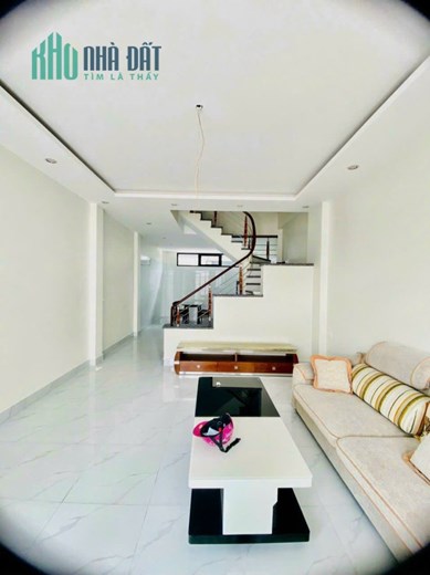 Mình Bán nhà ngõ 23 Làng Công An, Hạ Long ~52m2, ô tô đỗ cửa - 0965524396