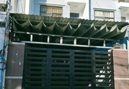 Giảm còn 3.3 tỷ - nhà 2 tầng sổ hồng riêng đang cho thuê gần sân golf Tân Sơn Nhất, P15 TB
