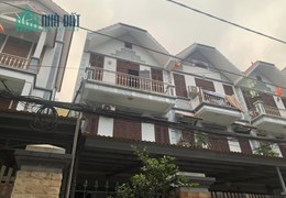 9.7 tỷ Bồ Đề, Hồng Tiến, Long Biên - Đất Diện Tích đất 
102 m - mặt tiền rộng - 
hiếm còn xót lại
