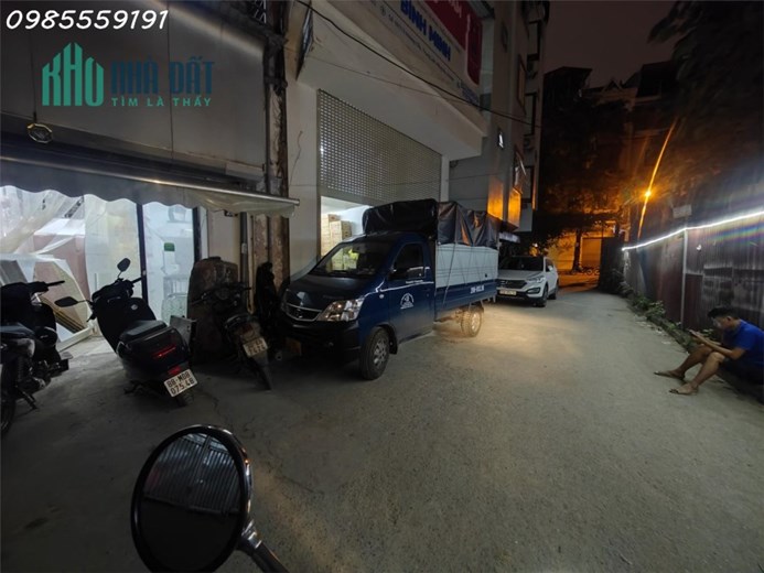 Bán nhà Hoàng Cầu Đống Đa mới giảm 1.2 tỷ, 75m2 MT 10m rất hiếm, 1p đi bộ ra hồ HC, ngõ ô tô tránh