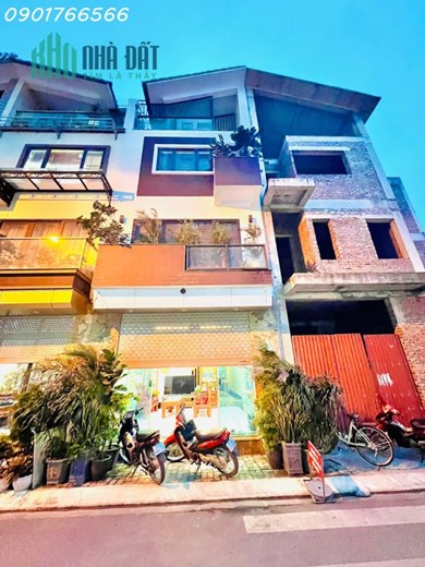 Bán Liền Kề, Phố Thịnh Liệt, Hàng Xóm Quận Ủy Hoàng Mai, 65m x 4T, Giá 13.5 tỷ.