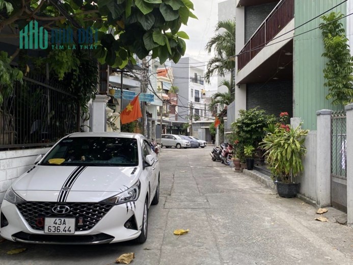 Nhà phố trung tâm Trưng Nữ Vương mới –đầy đủ nội thất  đường thông ô tô tránh nhau giá 3 tỷ chút Lh