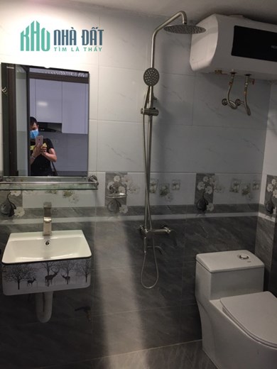 Chính chủ cho thuê nhà mới xây số 36/79 ngõ Cẩm Văn, Quan Thổ 1, Tôn Đức Thắng, Hà Nội.