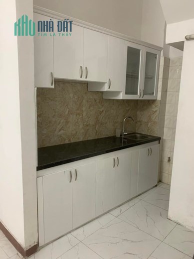 Bán gấp nhà Phố Bạch Mai 2.65 tỷ, 30mx4T,  sổ đỏ giao ngay