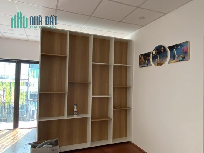 Nhà phố trung tâm Trưng Nữ Vương giá 2 tỷ 1 đầy đủ nội thất kiệt thông kinh doanh ngay LH 0988677254