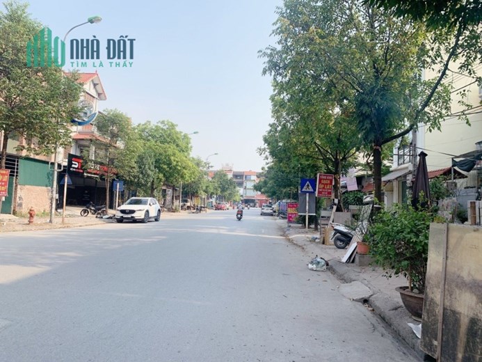 Bán nhà Yên Xá, Thanh Trì gần Bệnh viện 103, nhà đẹp 36m2, 3,6tỷ