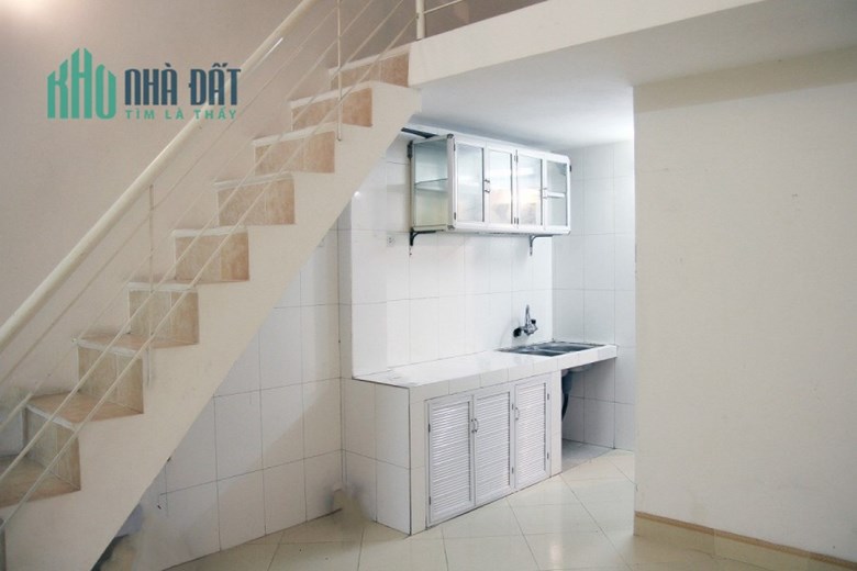 Chính chủ cho thuê nhà riêng khép kín ở ngõ 68 đường Phú Diễn, thích hợp với hộ gia đình