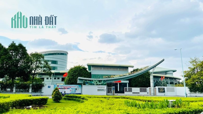 Bán nhà MT kinh doanh Chu Văn An, Bình Thạnh, 5 tầng, vuông 4x20, 15.8 tỷ TL, hè 4m