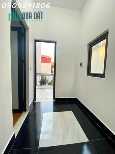 BÁN NHÀ LẠC LONG QUÂN, NGÕ THÔNG - GẦN PHỐ - NHÀ ĐẸP Ở NGAY. 5 TẦNG, 4.35 TỶ