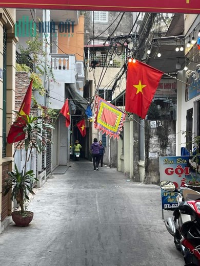 Bán lô đất gần mặt đường Đình Đông, diện tích 65m ngõ to, GIÁ 2.6 tỉ cực đẹp