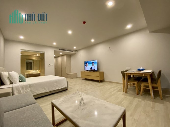 Cho Thuê CHCC Toà Nam Goldcoast. Tầng 17. Đủ nội thất .