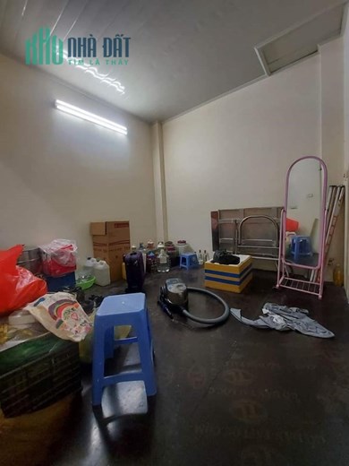Bán ngôi nhà 76m2 phố Âu Cơ, Tây Hồ 5 ngủ Ô tô đỗ cổng Ô tô tránh 10m 5.65 Tỷ