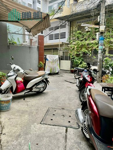 Bán nhà đường Lê Quang Định quận Bình Thạnh diện tích 32 m2 nở hậu