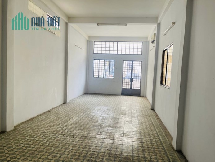 Nhà bán Q11, HXH Lạc long Quân, 10m ra MT, 80m2, 4 tầng, nhỉnh 100tr/m2
