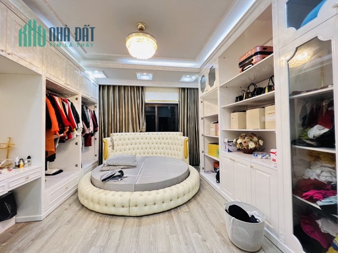 Giá tốt! Lô góc 3 thoáng Yên Hòa, nông, ngõ rộng, thửa đẹp, 47m, 5T, chỉ 4.7 tỷ