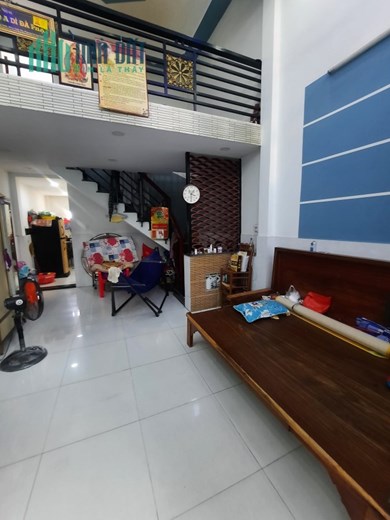NHÀ NGUYỄN VĂN QUÁ - CÁCH MT 20M - NHỈNH 3 TỶ - DT 35M2