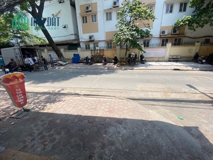 CHÍNH CHỦ CHO THUÊ TẦNG 1  Địa chỉ: Tại Nhân Hoà, Nhân Chính, Thanh Xuân.