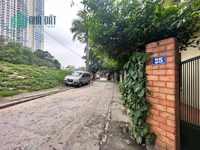 Bán đất ngõ 25 Ngọc Thuỵ, gần oto, MT rộng, 40m giá 2 tỷ 3 TL mạnh LH: 0936123469