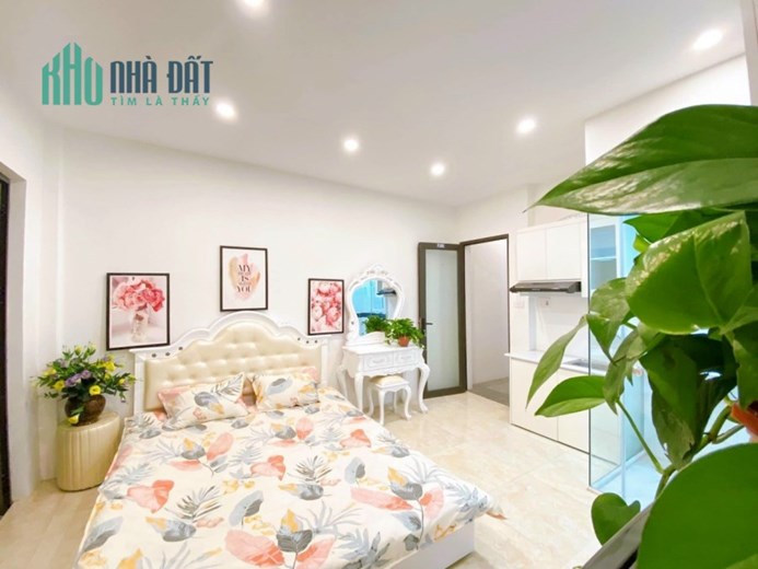 Bán nhà Đỗ Đức Dục, 44m2, Nhà thiết kế tinh vi, Nội thất sàn gỗ Pơ-mu, 4 tỷ 8