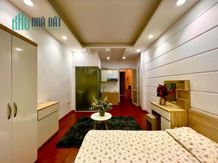 Bán nhà Đỗ Đức Dục, 44m2, Nhà thiết kế tinh vi, Nội thất sàn gỗ Pơ-mu, 4 tỷ 8