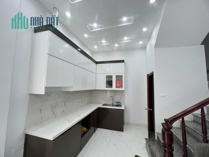 NHÀ ĐẸP - LÔ GÓC - 3 THOÁNG - NGUYÊN CĂN - VỪA Ở VỪA KINH DOANH - 7 NGỦ - 5 VỆ SINH - ĐỦ CÔNG NĂNG