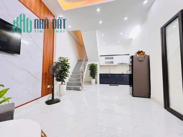 Bán nhà đường Quang Trung, Q.Hà Đông DT 42m2x5T, giá 5.8 tỷ.