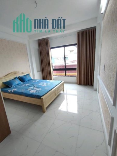 Bán nhà Đẹp đường Láng, 32m2, 5 tầng, Đống Đa, nhỉnh 4,28 tỷ