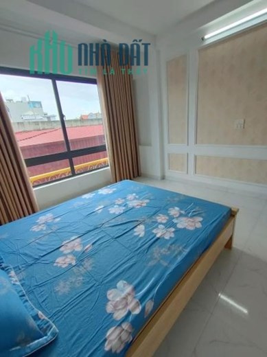 Bán nhà Đẹp đường Láng, 32m2, 5 tầng, Đống Đa, nhỉnh 4,28 tỷ