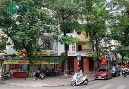 Bán Nhà Mặt Phố Hoàng Ngọc Phách, mặt tiền 10m, giá chỉ 33 tỷ, kinh doanh sầm uất
