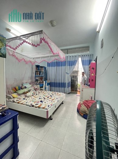 Bán nhà HXH kinh doanh 42m2 Hòa Hưng P12 Quận 10 gần ga SG chỉ 7 tỷ 4