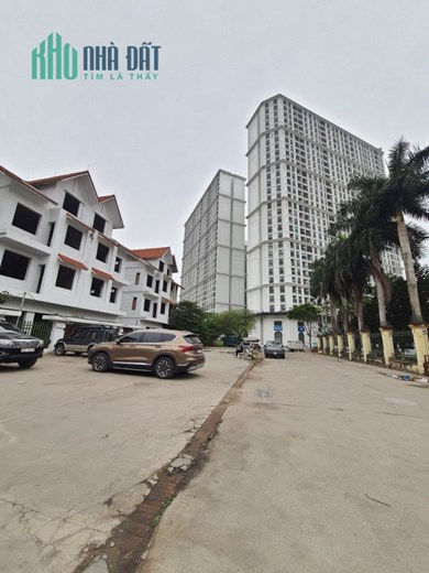 Bán Biệt thự MỸ ĐÌNH 202m2, 4T, 20 tỷ, ô tô đỗ, chủ cần bán gấp