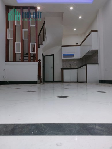 Bán nhà phố Tôn Đức Thắng tặng full nội thất DT 42M2*5 Tầng  MT 3,6m chỉ 4,4 tỷ.