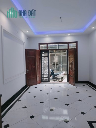Bán nhà phố Tôn Đức Thắng tặng full nội thất DT 42M2*5 Tầng  MT 3,6m chỉ 4,4 tỷ.