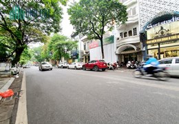 Nhà Đẹp, Phố Hoà Mã, Quận Hai Bà Trưng, 95m x 6T, Giá 42 tỷ.