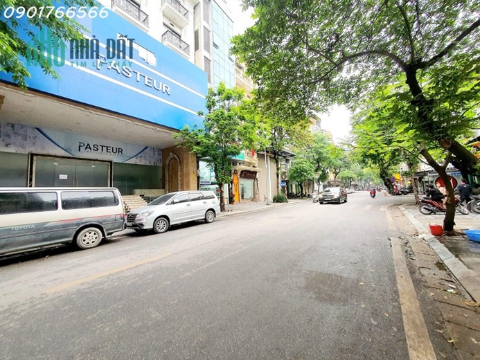 Nhà Đẹp, Phố Hoà Mã, Quận Hai Bà Trưng, 95m x 6T, Giá 42 tỷ.